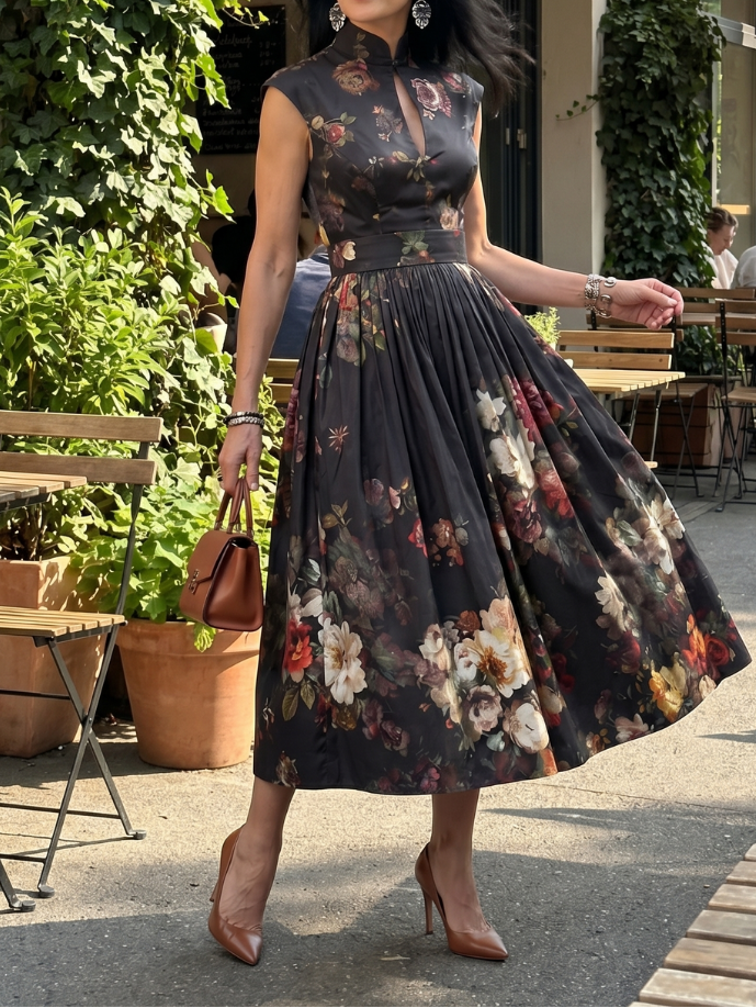 Greta - Midikleid mit Stehkragen und Tropfenausschnitt