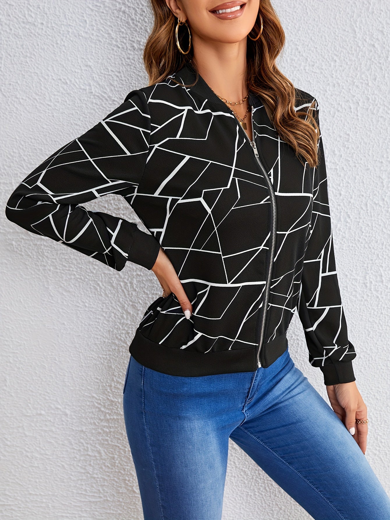 Carly – Geometrische Jacke
