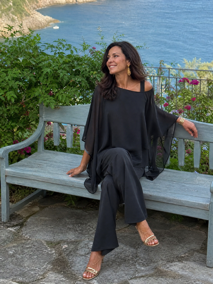 Aurelisse | Zweiteiliges Hosen-Set mit asymmetrischem Überlayer & weitem Ausschnitt