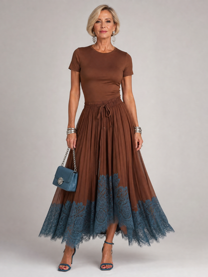 Astryne | Midi-Kleid mit Kurzarm, Spitzensaum & verstellbarem Tunnelzug