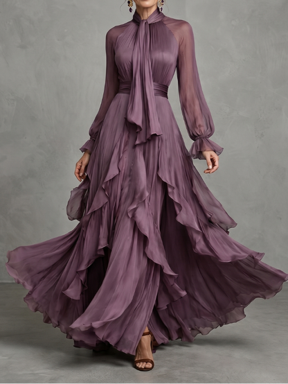 Demetria - Maxikleid mit Knotenausschnitt und Volants