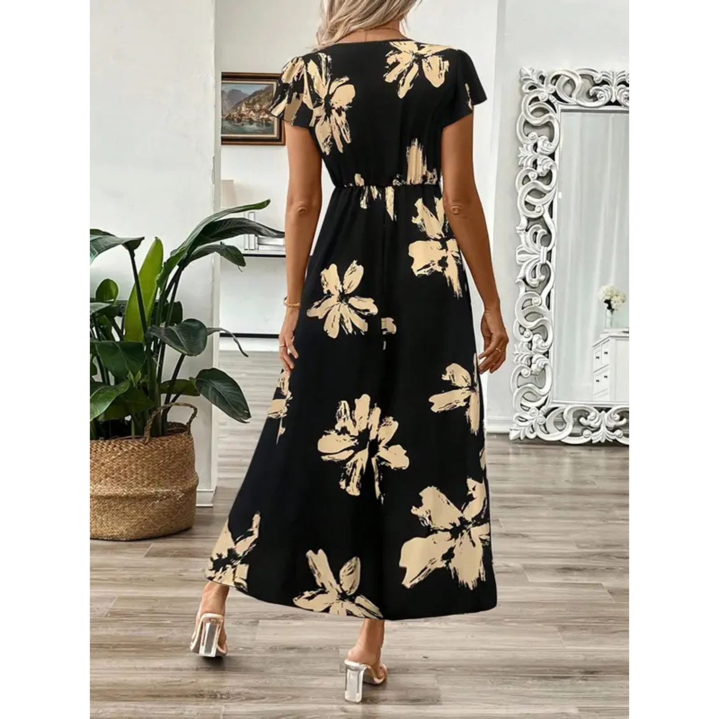 Hanneli | Maxi-Wickelkleid mit Blattprint & Volantärmeln