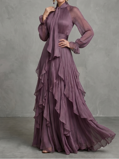 Demetria - Maxikleid mit Knotenausschnitt und Volants