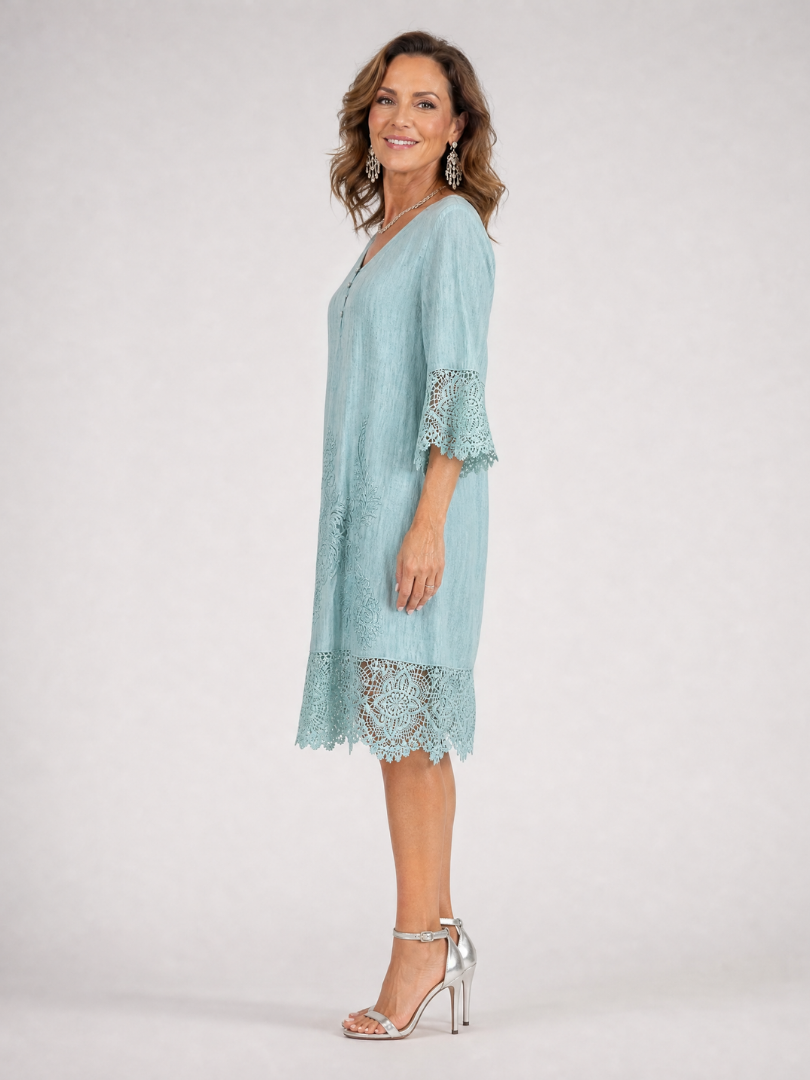 Tina | Midi-Kleid mit Spitzenbesatz, 3/4-Arm & Knopfausschnitt | Romantischer Shift-Look
