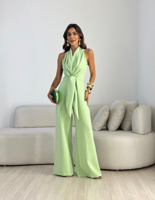 Aevoriska | Eleganter Jumpsuit mit V-Ausschnitt, Knotendetail & Weithose
