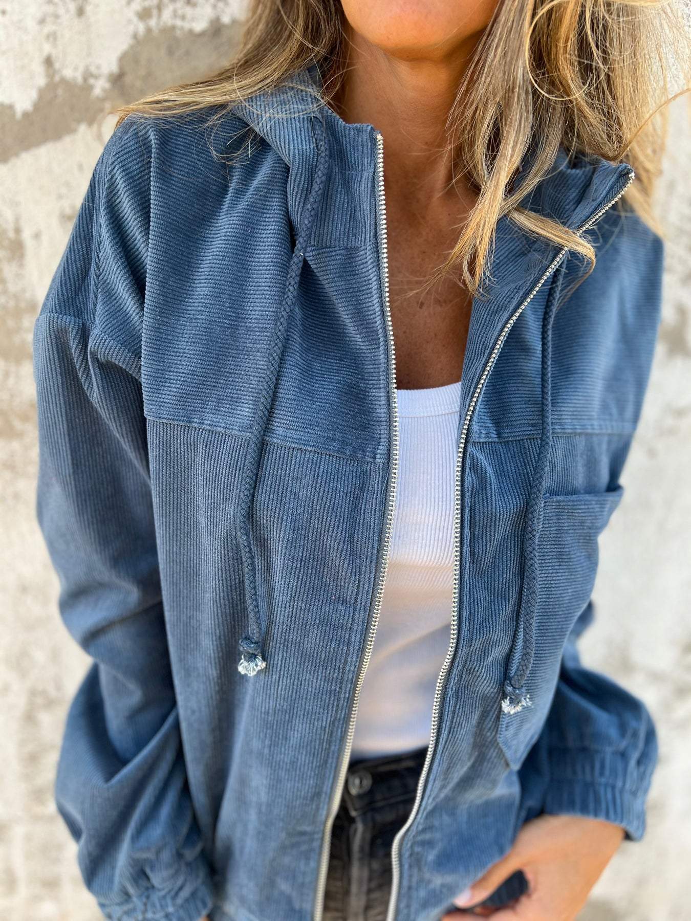 Audrey  - Lässige Jacke mit Kapuze