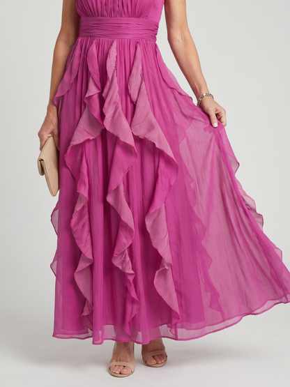 Orea | Maxi-Kleid mit hohem Halterneck, Rüschenlagen & taillierter Passform