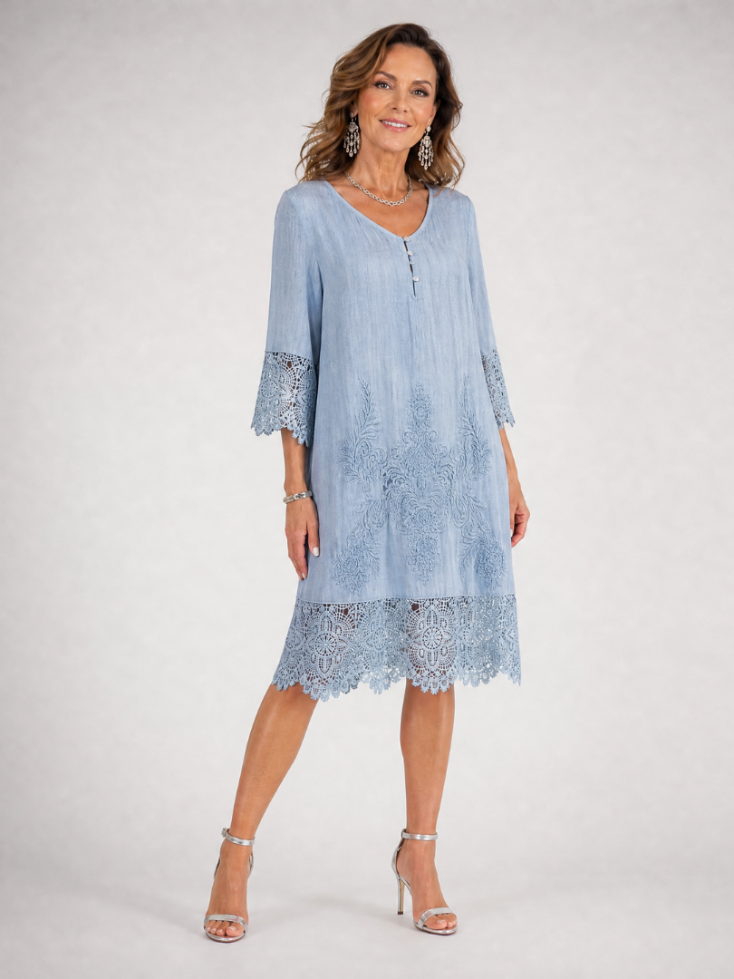 Tina | Midi-Kleid mit Spitzenbesatz, 3/4-Arm & Knopfausschnitt | Romantischer Shift-Look