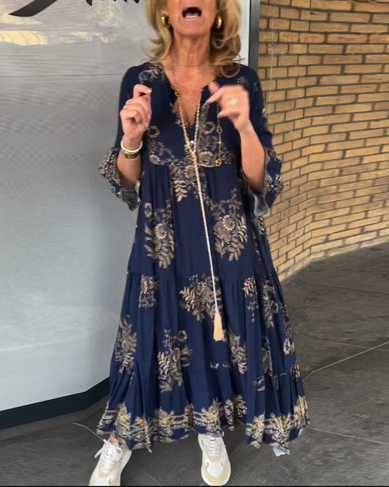 Langes Swing-Kleid mit V-Ausschnitt und Print