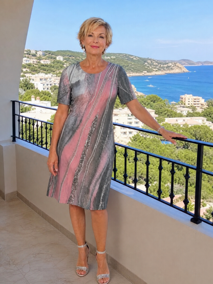 Virexia | Midi-Kleid mit abstraktem Druck, rundem Ausschnitt & Kurzarm