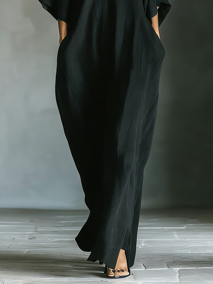 Oversized Kimono-Maxi-Kleid mit Taschen in Schwarz