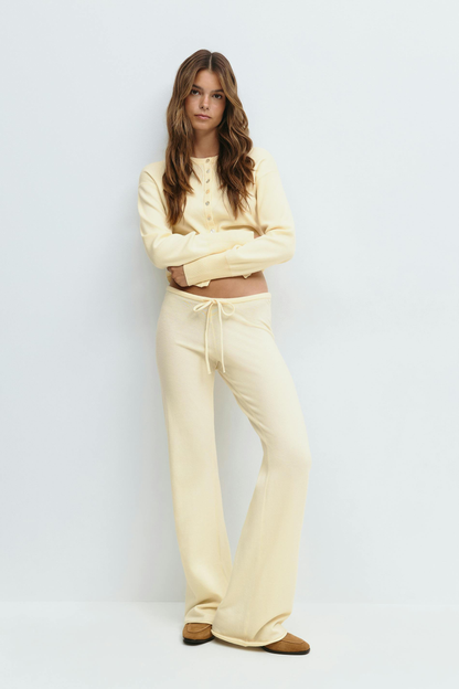 Inaya – Sculpted Knit Set