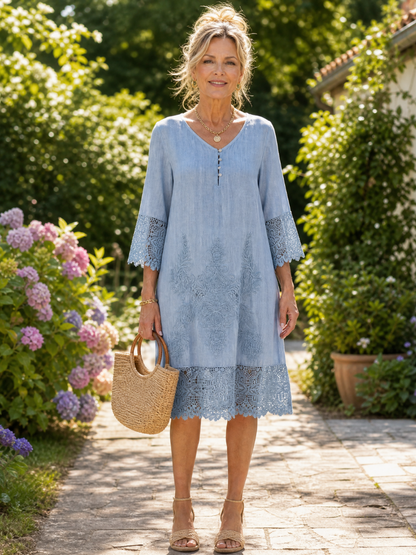 Tina | Midi-Kleid mit Spitzenbesatz, 3/4-Arm & Knopfausschnitt | Romantischer Shift-Look