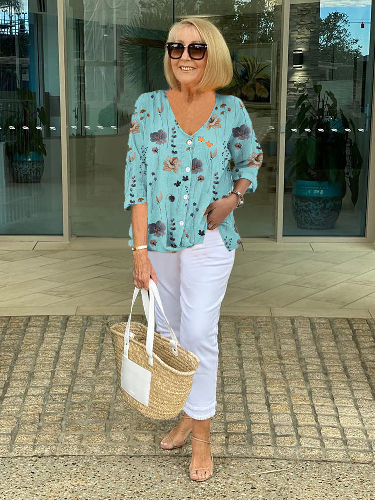 Joanne | Bedruckte Tunika mit V-Ausschnitt & Knopfdetails