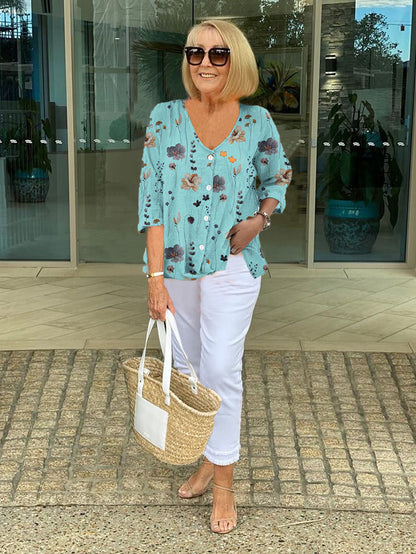 Joanne | Bedruckte Tunika mit V-Ausschnitt & Knopfdetails