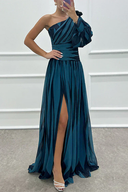 Shiloh - Elegantes Maxikleid mit Streifen und einem Schulterträger