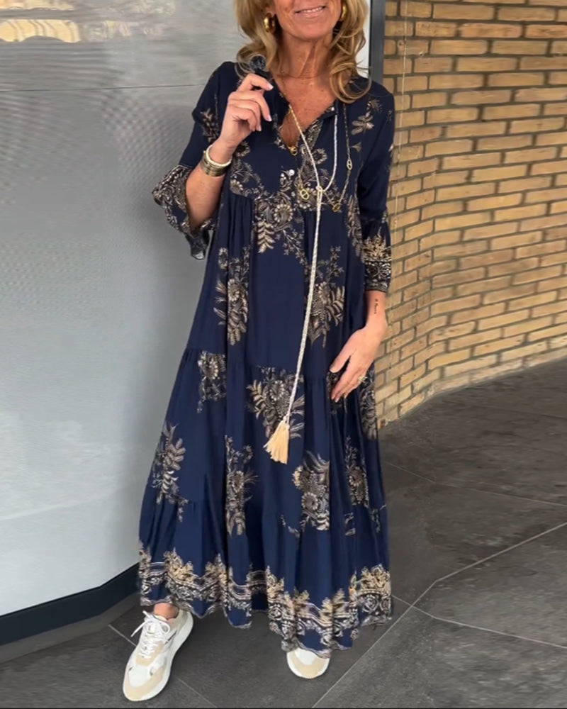 Langes Swing-Kleid mit V-Ausschnitt und Print