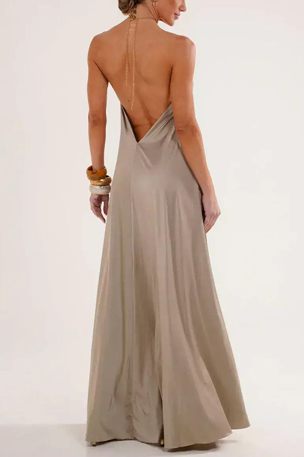 Ocean Goddess | Rückenfreies Halter Maxi-Kleid mit Metallkette