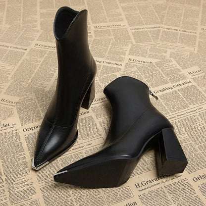 Michaela | Stiefel mit Chromspitze
