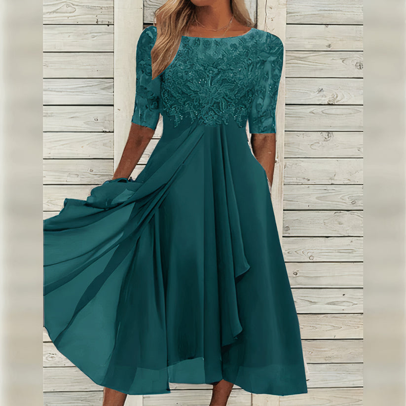 Puck™ - Elegantes Midi-Kleid aus Spitze