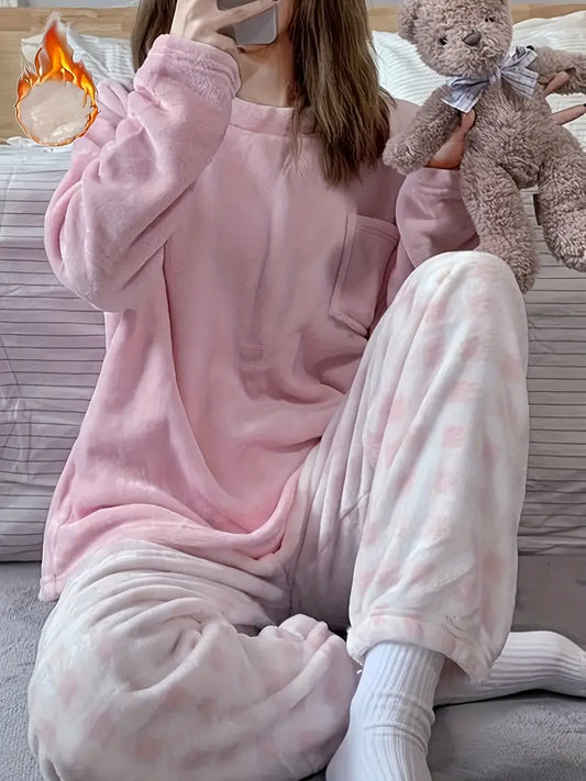 Warmes Pyjama-Set aus weichem Material für Damen