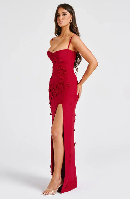 Ananke - Maxikleid mit Blumenapplikationen