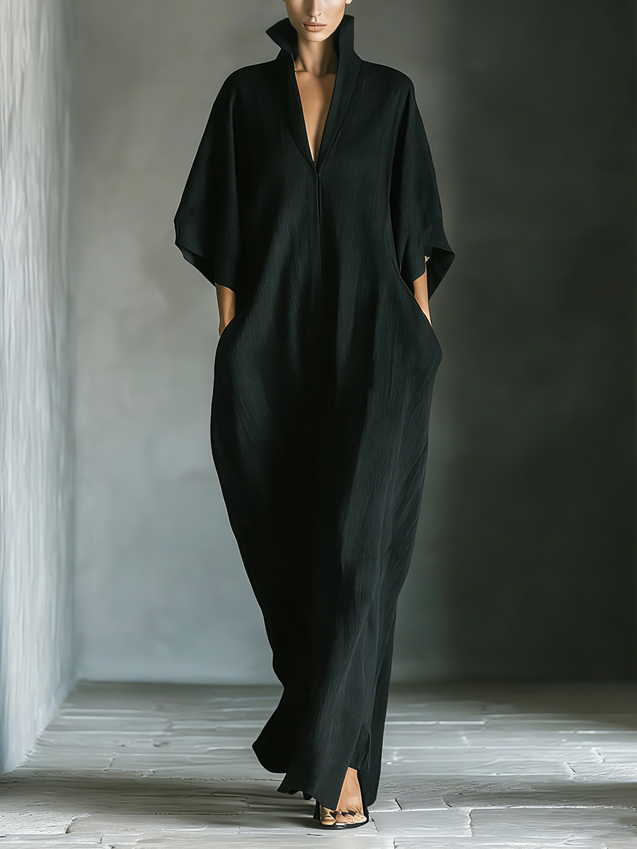 Oversized Kimono-Maxi-Kleid mit Taschen in Schwarz