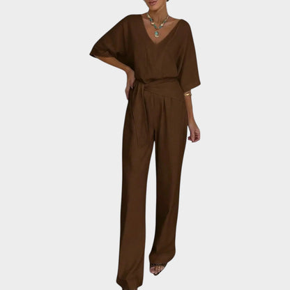 Vera | Eleganter Jumpsuit mit V-Ausschnitt & Bindegürtel | Weithose