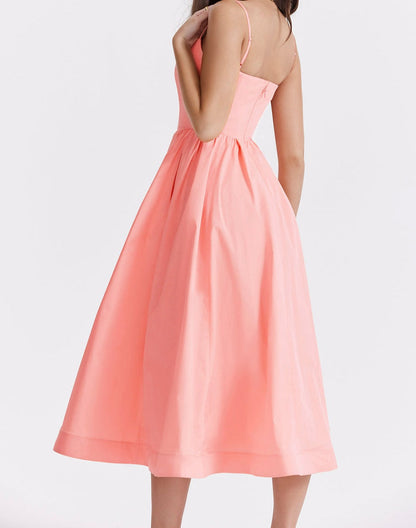 Theia - Mühelos elegantes Kleid