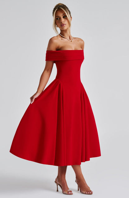 Nyx - Mühelos elegantes Midikleid