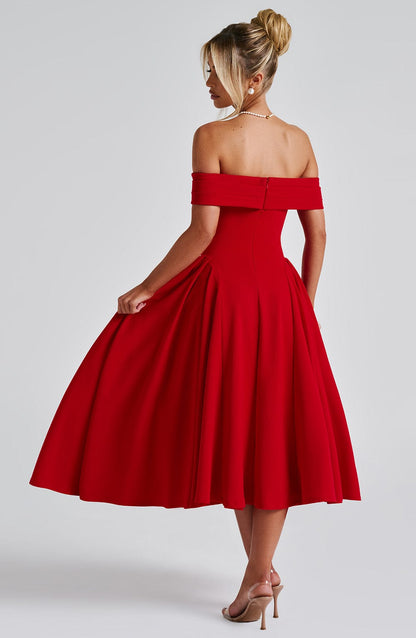 Nyx - Mühelos elegantes Midikleid