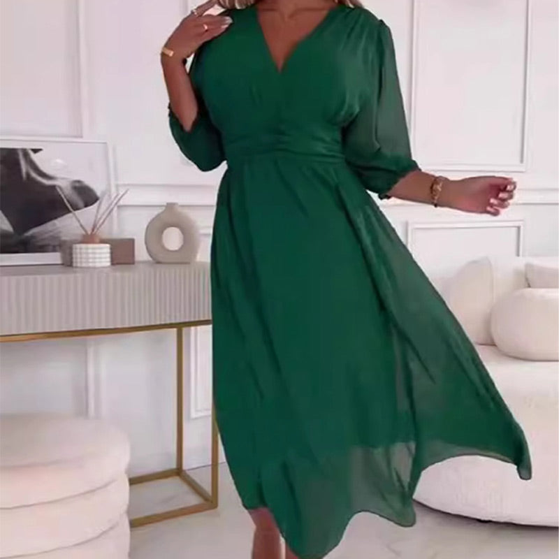 Svana - Leichtes V-Ausschnitt Chiffon-Kleid