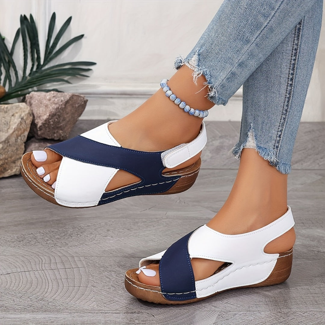Liza™ - Ultra-bequeme Orthopädische Sandalen mit Schrägem Absatz