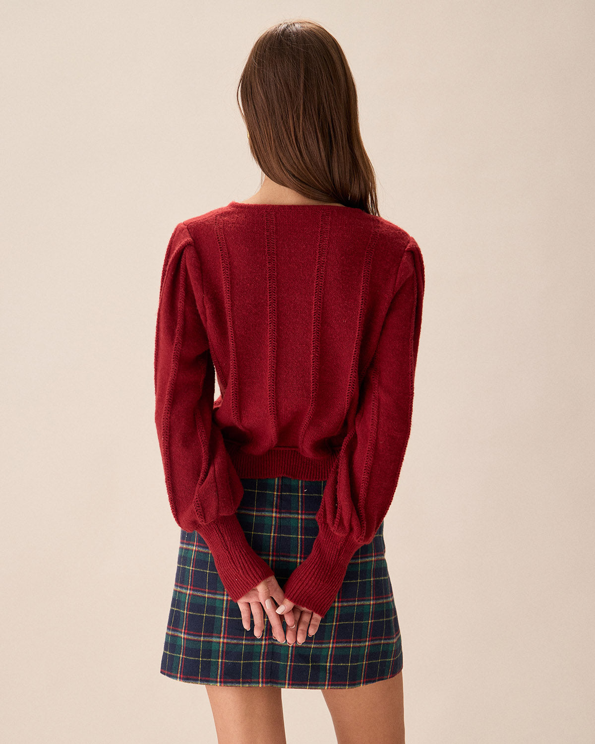 Roter Cardigan mit Laternenärmeln und einreihiger Knopfleiste